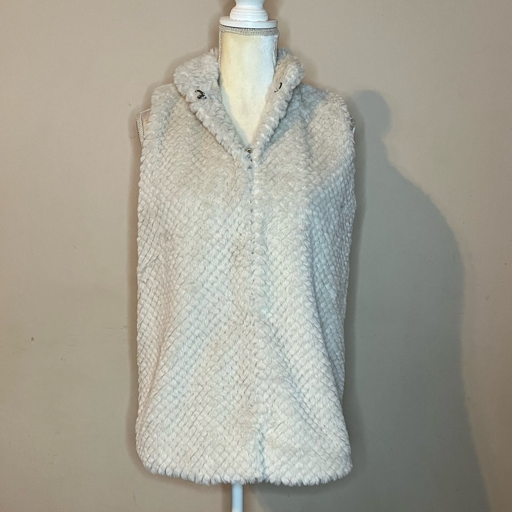 ⭐️Indigo Soul Cream Vest - Picture 2 of 7